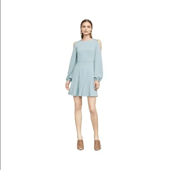 BCBG MaxAzria Mint Green Bailey Dress Size M BCBG MaxAzria Mint Green Bailey Dress Size M
